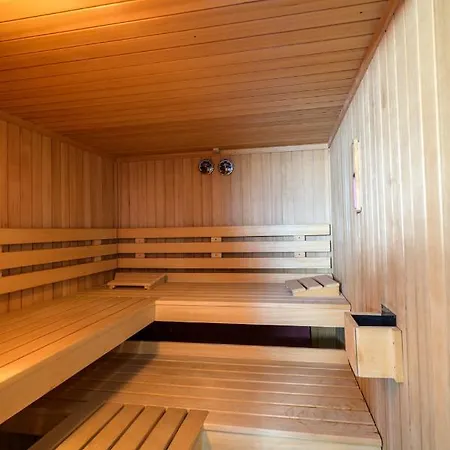 Stadthaus Seeblick E75 アパート *