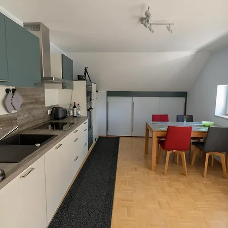 Stadthaus Seeblick E75 アパート フリードリヒスハーフェン