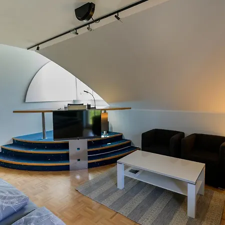 Stadthaus Seeblick E75