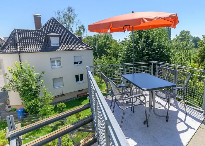 Stadthaus Seeblick E75 *